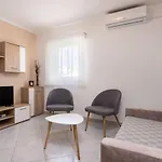 Holiday Home Anea - Prc201 By Interhome